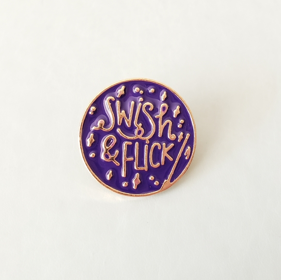 Swish and Flick Hermione Granger Harry Potter pin - Picture 2 of 4